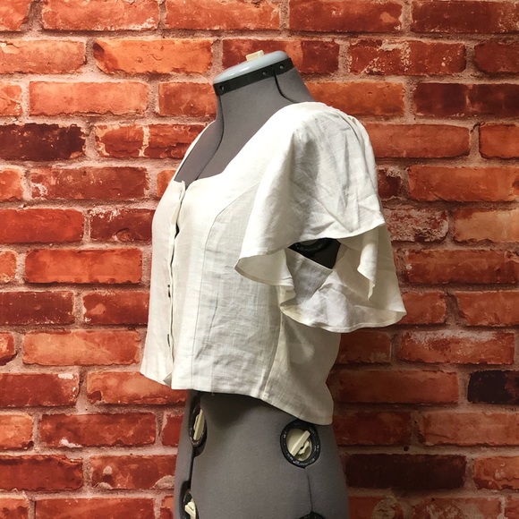 💎BOGOHO Ivory button-down crop top - Picture 5 of 8